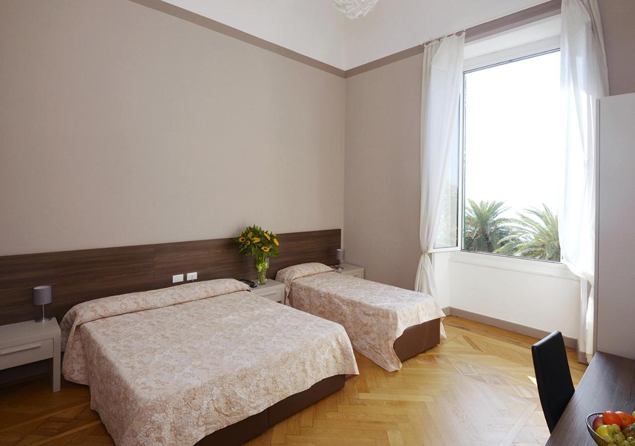 Hotel Mediterranee Γένοβα Εξωτερικό φωτογραφία